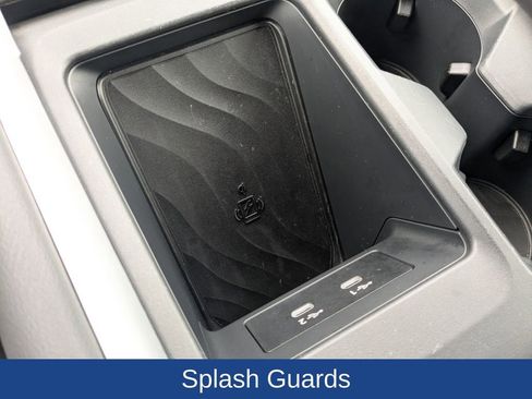 Used 2025 Nissan Armada SL image 26