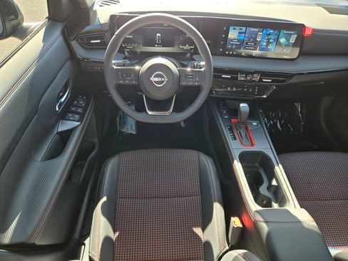 New 2026 Nissan Kicks SR w/ Interior Electronics Package FWD image 8