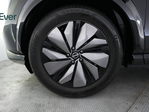 Used 2024 Nissan Ariya AWD image 19