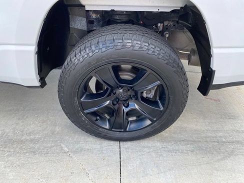 Used 2023 RAM 1500 Big Horn AWD/4WD image 13