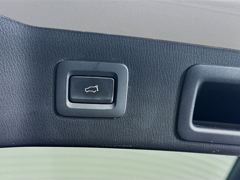 Used 2025 MAZDA CX-5 AWD 2.5 S w/ Preferred Package image 32