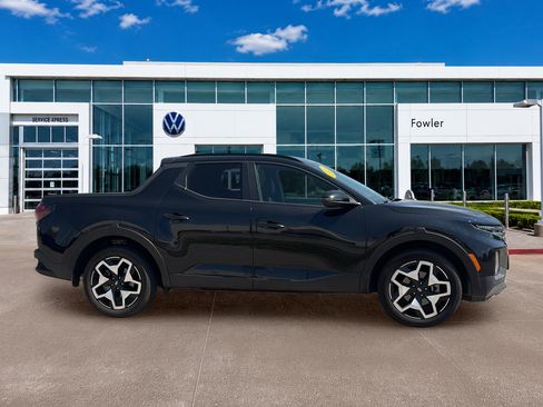 Used 2023 Hyundai Santa Cruz Limited w/ Cargo Package AWD/4WD image 4