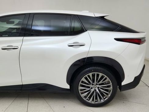 Used 2023 Lexus RZ 450e Premium w/ Accessory Package (2T) AWD/4WD image 10