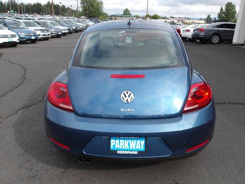 Used 2016 Volkswagen Beetle 1.8T SE FWD image 4