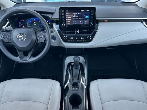Certified 2021 Toyota Corolla LE w/ Carpet Mat Package (TMS) FWD image 13