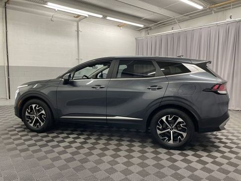 Certified 2023 Kia Sportage EX image 9