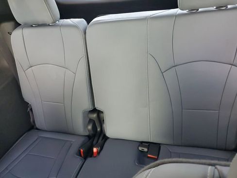 Certified 2023 Buick Enclave Premium AWD/4WD image 11