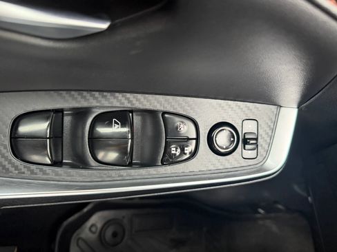 Used 2022 Nissan Sentra SR w/ Midnight Edition FWD image 26