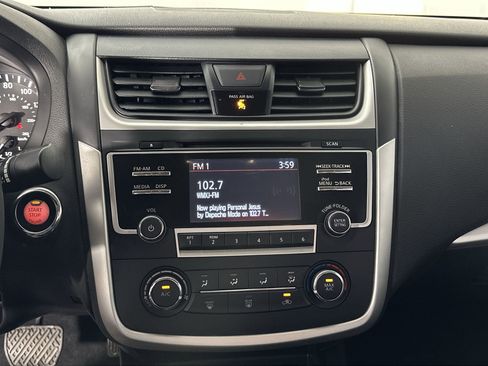 Used 2017 Nissan Altima 2.5 SR w/ Midnight Edition Package image 25