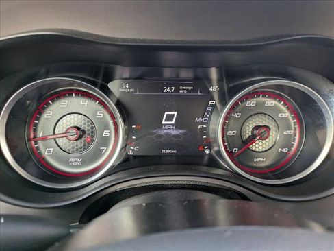Used 2022 Dodge Charger SXT w/ Leather Interior Group image 11