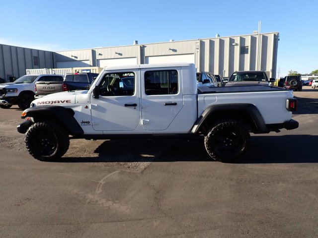 Used 2021 Jeep Gladiator Mojave w/ Cold Weather Group AWD/4WD image 2