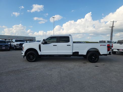 Certified 2023 Ford F350 XL w/ STX Appearance Package AWD/4WD image 4