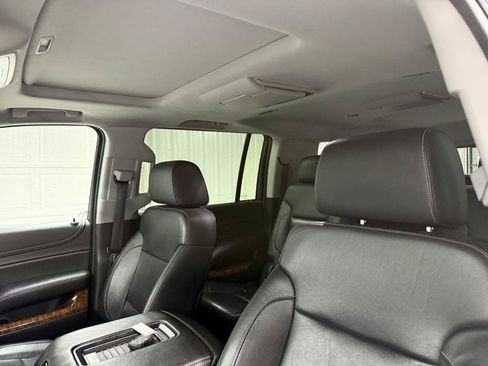 Used 2015 Chevrolet Suburban LTZ AWD/4WD image 14