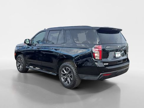 Used 2022 Chevrolet Tahoe Z71 w/ Luxury Package image 3