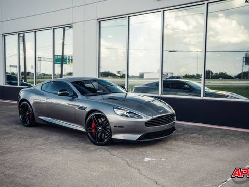 Used 2014 Aston Martin DB9 Coupe RWD image 33