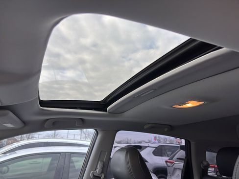 Used 2011 Honda CR-V EX image 7