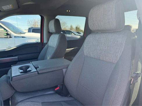 Used 2021 Ford F150 XLT w/ XTR Package image 18