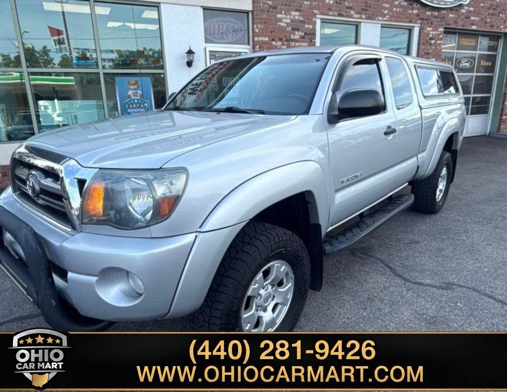 Used 2010 Toyota Tacoma 4x4 Access Cab V6 w/ TRD Off-Road Pkg image 1