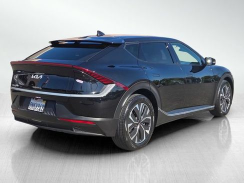 Used 2024 Kia EV6 Light AWD/4WD image 4