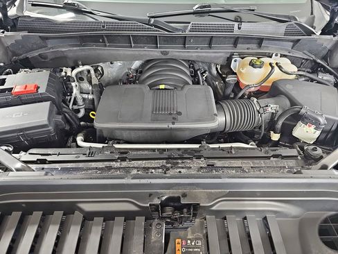 Used 2023 GMC Sierra 1500 Elevation image 35