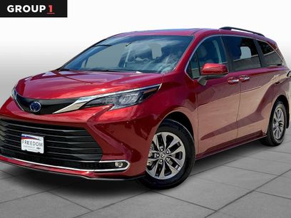 Used 2024 Toyota Sienna XLE
