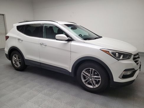 Used 2017 Hyundai Santa Fe Sport image 11