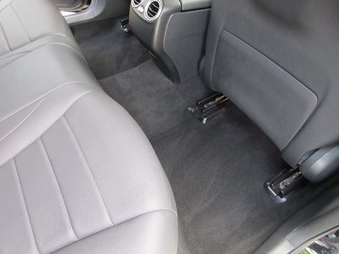 Used 2020 Mercedes-Benz GLC 300 4MATIC Coupe image 21
