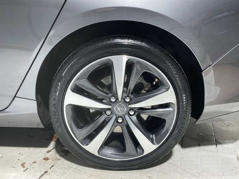 Used 2024 Acura TLX w/ Technology Package image 8