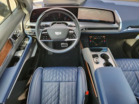 New 2026 Cadillac Vistiq Premium Luxury image 15