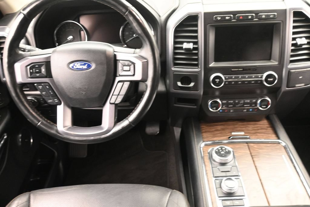 Used 2019 Ford Expedition Max Platinum AWD/4WD image 16