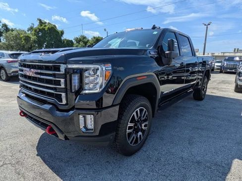 Used 2022 GMC Sierra 2500 AT4 w/ AT4 Premium Plus Package AWD/4WD image 7