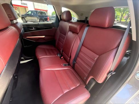 Used 2017 Kia Sorento SX AWD/4WD image 20