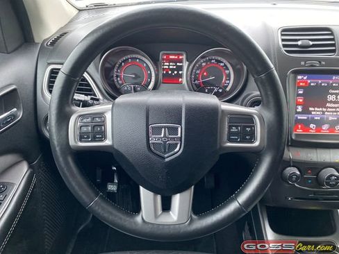 Used 2018 Dodge Journey Crossroad w/ Popular Equipment Group image 17