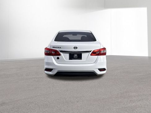 Used 2016 Nissan Sentra S FWD image 30