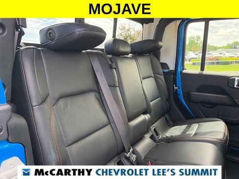 Used 2023 Jeep Gladiator Mojave AWD/4WD image 39