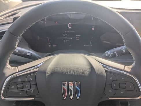 Used 2025 Buick Encore GX Avenir w/ Avenir Technology Package image 30