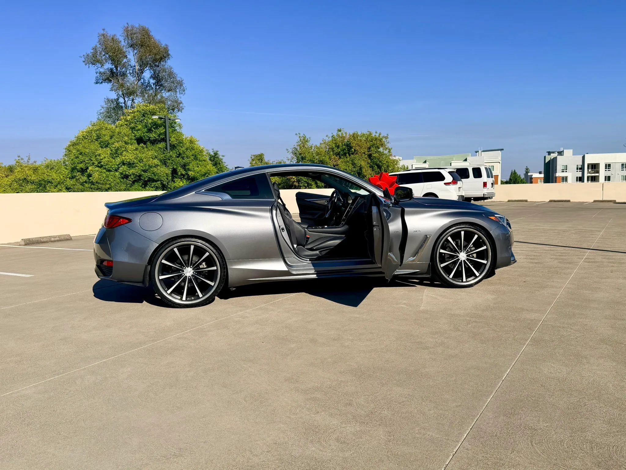 Used 2019 INFINITI Q60 3.0t w/ Cargo Package RWD image 49