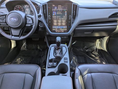 Certified 2025 Subaru Crosstrek 2.5i Limited w/ Popular Package #3A image 18