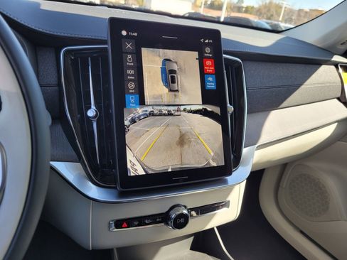 New 2026 Volvo XC90 T8 Ultra w/ Protection Package Premier image 19