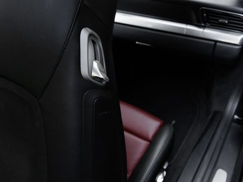 Certified 2018 Porsche 911 Turbo AWD/4WD image 34