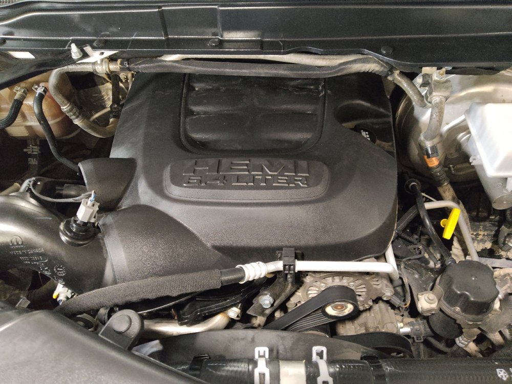 Used 2022 RAM 2500 Tradesman w/ Chrome Appearance Group AWD/4WD image 30