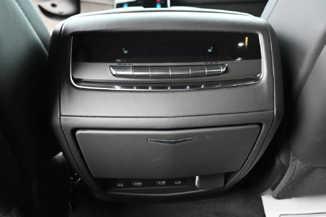 Used 2026 Cadillac Escalade V AWD/4WD image 30