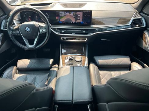 Used 2024 BMW X5 xDrive50e AWD/4WD image 11