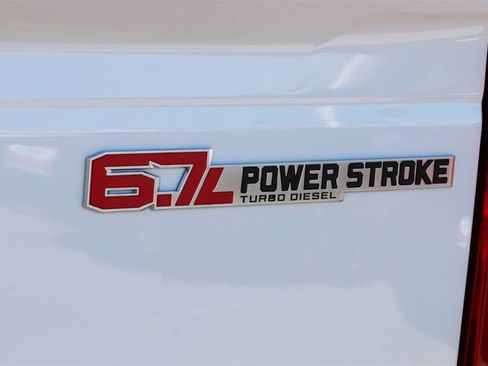 New 2026 Ford F250 Lariat w/ Black Appearance Package image 10