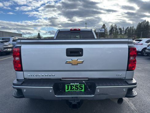 Used 2017 Chevrolet Silverado 3500 LTZ w/ Duramax Plus Package image 8