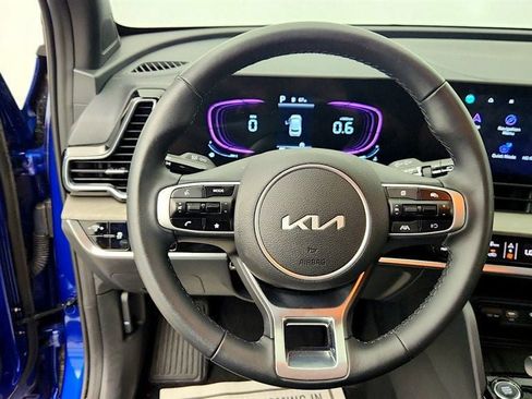 Used 2025 Kia Sportage X-Line AWD/4WD image 13