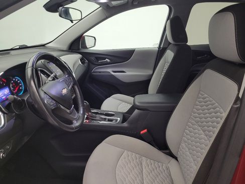 Used 2021 Chevrolet Equinox LT AWD/4WD image 17