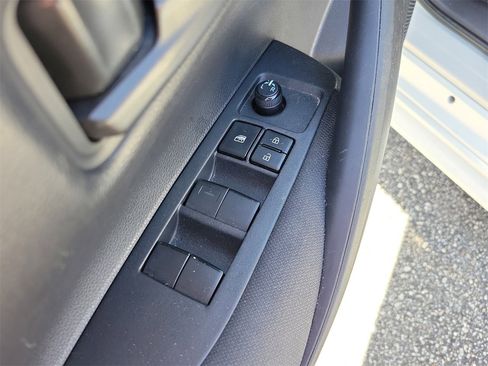 Used 2023 Toyota Corolla LE image 14