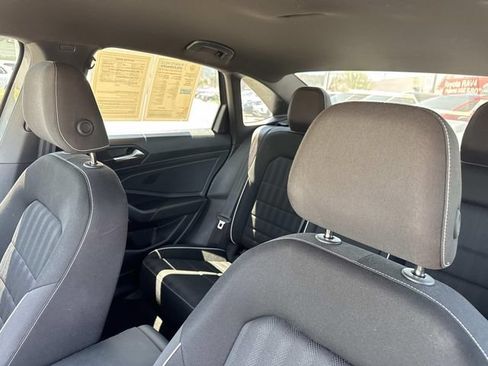 Used 2024 Volkswagen Jetta Sport FWD image 19