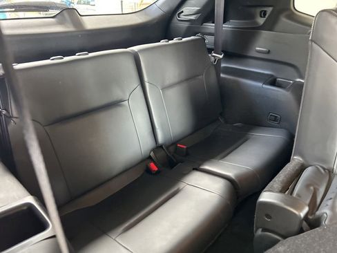 Used 2024 Mitsubishi Outlander SE AWD/4WD image 32